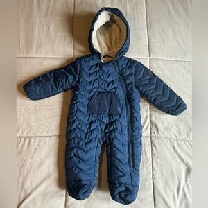 Perry Ellis Sz. 3-6M Blue Onesie